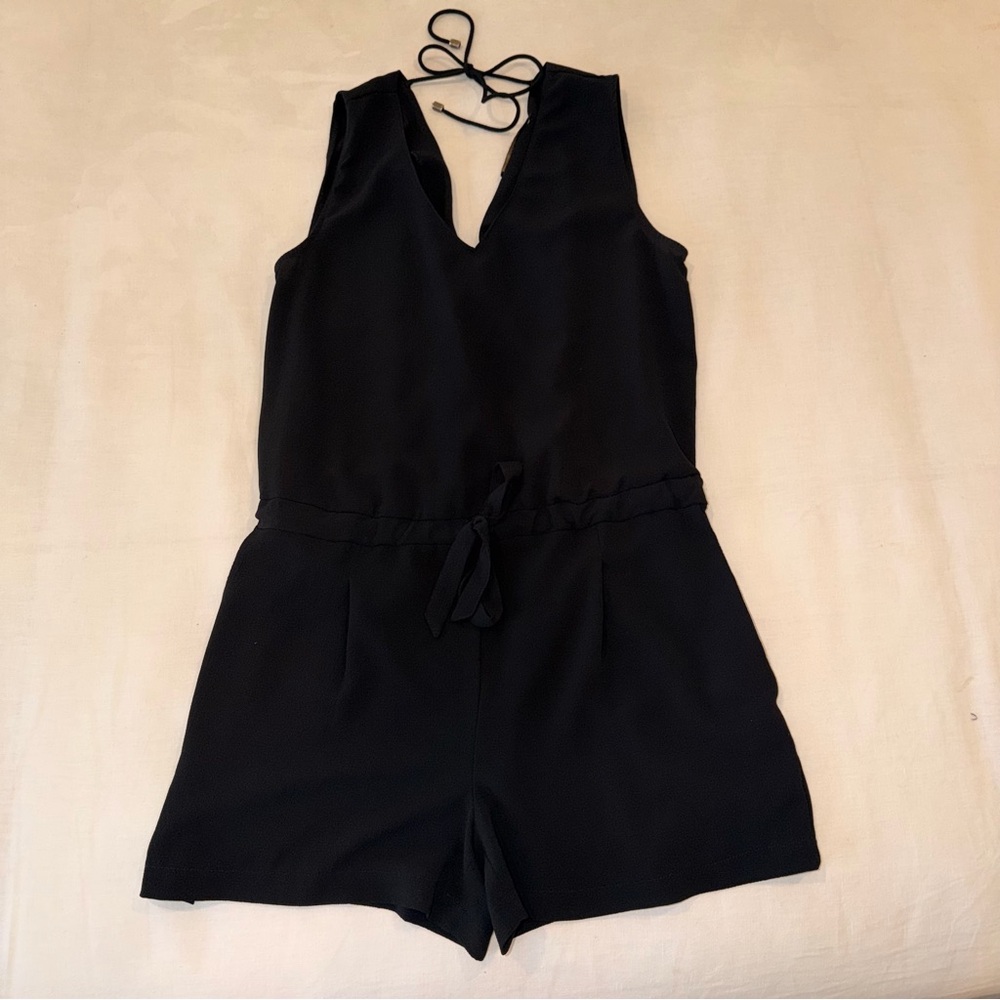 Zara Black Romper V-Neck Sleeveless Tie Waist Elastic Waist - Size S - Picture 3 of 9